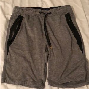 American Eagle Jogger shorts